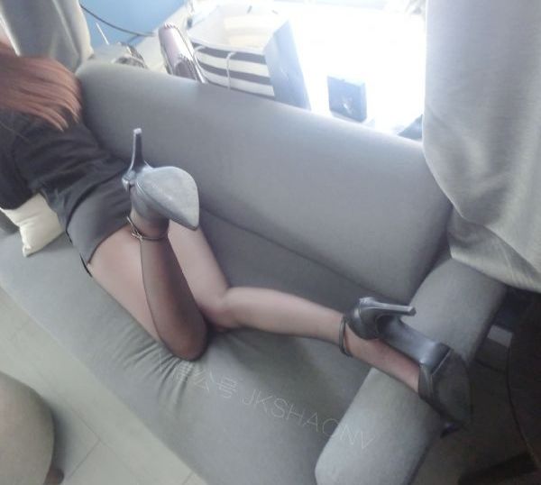 自拍视频二区_HD免费电视剧