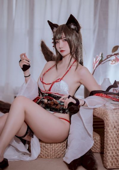 欧美一区二区亚洲天堂_高清完整无删减高清视频播放